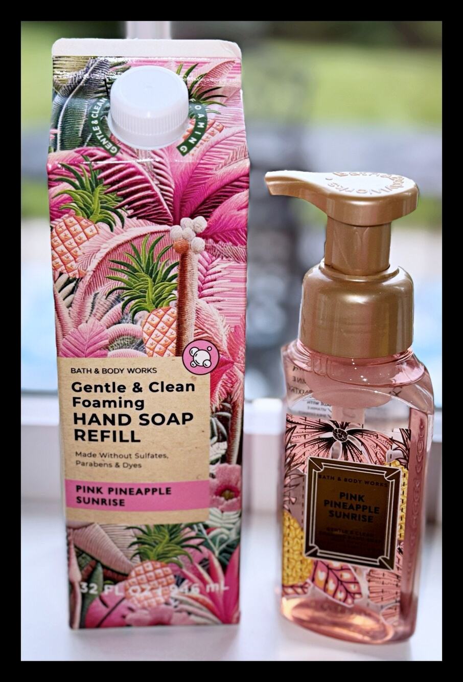 Bath & Body Works Pink Pineapple Sunrise 8.75oz Foaming Hand Soap + 32oz Refill